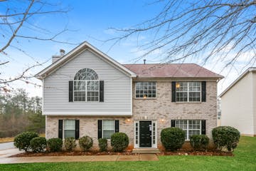 7498 Spoleto Loop Fairburn, GA 30213